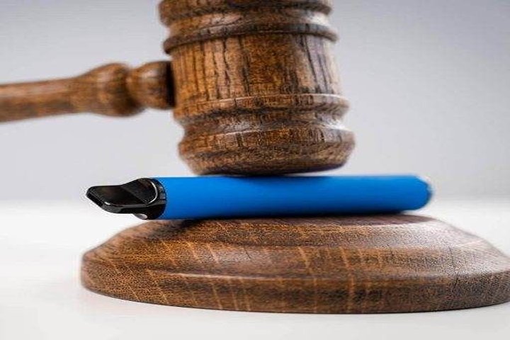 شکایت از دخانیاتی ها